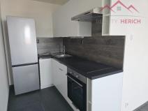 Pronájem bytu 2+kk, Chomutov, Žižkovo náměstí, 50 m2