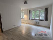 Pronájem bytu 2+1, Opava - Předměstí, Kasárenská, 50 m2