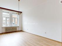 Pronájem bytu 2+1, Opava - Předměstí, Nákladní, 70 m2
