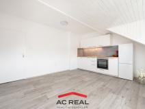 Pronájem bytu 2+kk, Brno - Černovice, Bolzanova, 43 m2