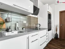 Prodej bytu 2+kk, Dalovice, Májová, 55 m2