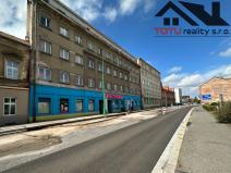 Pronájem obchodního prostoru, Jaroměř, Husova, 200 m2