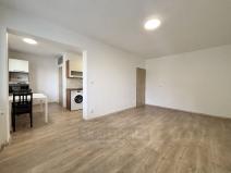 Pronájem bytu 2+kk, České Budějovice - České Budějovice 6, Brožíkova, 58 m2