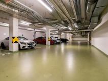 Pronájem garážového stání, Praha - Žižkov, Malešická, 13 m2
