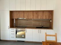 Pronájem bytu 1+kk, Praha - Smíchov, Na Neklance, 42 m2