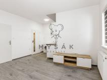 Prodej bytu 1+kk, Lišov, Žižkova, 26 m2
