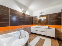 Prodej rodinného domu, Rodvínov, 474 m2