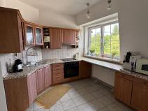 Prodej bytu 4+1, Karlovy Vary - Stará Role, Rybářská, 111 m2