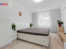 Prodej bytu 2+1, Karlovy Vary, K. Čapka, 57 m2