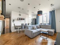 Pronájem bytu 3+1, Praha - Vysočany, Spojovací, 68 m2