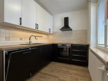 Pronájem bytu 4+1, Opava, Kolářská, 77 m2