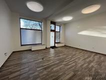 Pronájem obchodního prostoru, Ostrava, Macharova, 75 m2