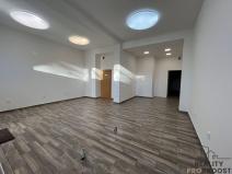 Pronájem obchodního prostoru, Ostrava, Macharova, 75 m2