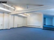 Pronájem kanceláře, Hradec Králové, třída Karla IV., 206 m2