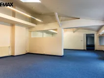 Pronájem kanceláře, Hradec Králové, třída Karla IV., 206 m2