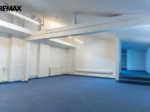 Pronájem kanceláře, Hradec Králové, třída Karla IV., 206 m2