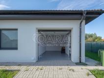 Pronájem rodinného domu, Kostelec nad Labem - Jiřice, Okružní, 140 m2