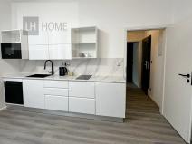 Pronájem bytu 2+kk, Karlovy Vary, 36 m2