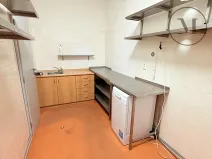 Pronájem kanceláře, České Budějovice, Nádražní, 180 m2