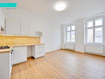 Pronájem bytu 2+kk, Šternberk, Bezručova, 45 m2