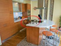 Pronájem bytu 2+kk, Praha, Voskovcova, 81 m2