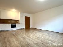 Pronájem bytu 1+kk, Hranice - Hranice I-Město, Jiřího z Poděbrad, 34 m2