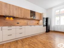 Pronájem bytu 2+1, Pardubice, Sladkovského, 85 m2
