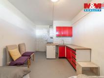 Pronájem atypického bytu, Beroun - Beroun-Město, Košťálkova, 60 m2