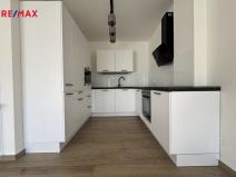 Pronájem bytu 2+kk, Olomouc, Třída Jiřího Pelikána, 60 m2
