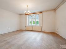 Prodej rodinného domu, Štěkeň, Kestřanská, 250 m2