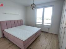 Pronájem bytu 2+kk, Praha - Čakovice, Tryskovická, 52 m2