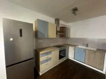 Pronájem bytu 3+1, Praha - Vršovice, V předpolí, 76 m2