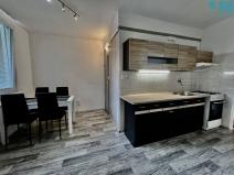 Pronájem bytu 2+1, Hranice, Struhlovsko, 54 m2