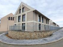 Pronájem bytu 2+kk, Praha - Královice, Ke Tvrzi, 55 m2