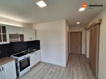 Pronájem bytu 1+1, Ostrava, Varenská, 37 m2