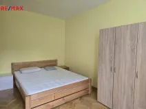 Pronájem bytu 1+1, Karlovy Vary - Drahovice, Maďarská, 46 m2