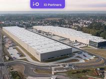 Pronájem skladu, Pardubice, Nádražní, 7823 m2
