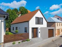 Prodej rodinného domu, Dobrovice, 9. května, 100 m2