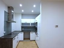 Pronájem bytu 3+kk, Neveklov, náměstí Jana Heřmana, 68 m2
