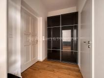 Prodej bytu 2+kk, Praha - Žižkov, U božích bojovníků, 48 m2