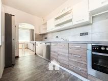 Prodej bytu 3+1, Bohušovice nad Ohří, Zahradní, 69 m2