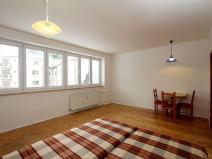 Pronájem bytu 1+kk, Pardubice - Bílé Předměstí, U Kostelíčka, 37 m2