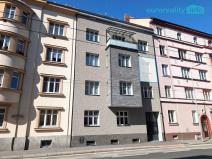 Prodej bytu 2+kk, Plzeň, Dobrovského, 49 m2