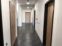 Prodej kanceláře, Hradec Králové - Kukleny, Pražská třída, 1600 m2