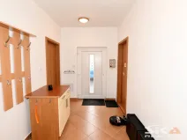 Prodej rodinného domu, Líšťany, V Poustkách, 67 m2
