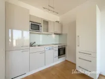 Pronájem bytu 2+kk, Praha - Smíchov, Štorkánova, 53 m2