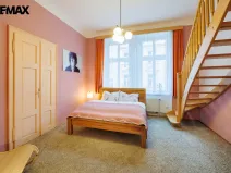 Pronájem bytu 4+1, Karlovy Vary, Jaltská, 108 m2