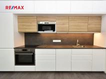 Pronájem bytu 2+kk, Praha - Kbely, Sedlářova, 58 m2