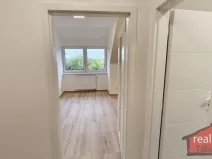 Prodej bytu 1+kk, Nupaky, Nupacká, 35 m2