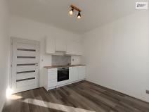 Pronájem bytu 1+1, Lochovice, 32 m2